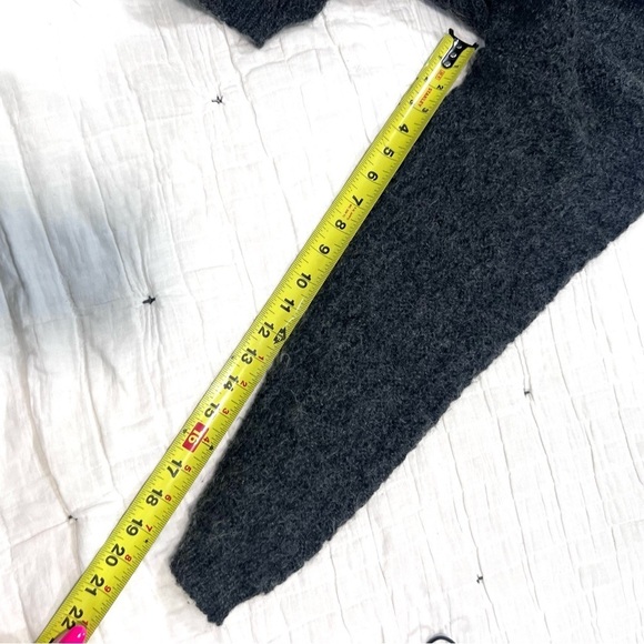 ALPS beautiful button down top - Picture 3 of 7